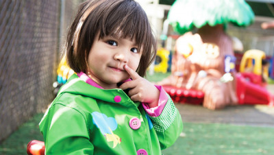 Chọn đồ chơi phù hợp với độ tuổi của bé