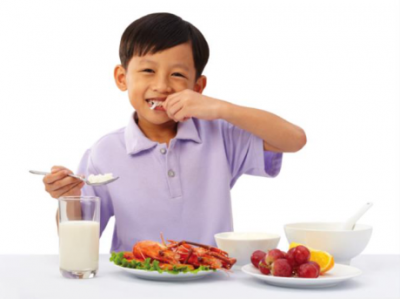 Trẻ suy dinh dưỡng ăn gì để tăng cân nhanh chóng?