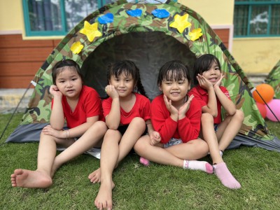 Bé vui hội trại chào mừng kỷ niệm 47 năm ngày giải phóng miền nam thống nhất đất nước (30/4/1975-30/4/2022)