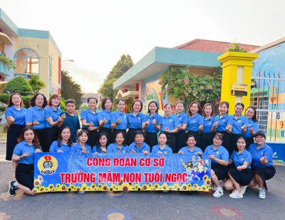 HÀNH TRÌNH THEO CHÂN BÁC - THĂM BẾN NHÀ RỒNG