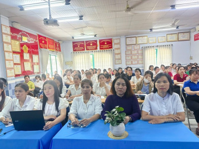 TẬP HUẤN, BỒI DƯỠNG CHUYÊN MÔN HÈ 2025 TẠI PHƯỜNG PHÚ LỢI