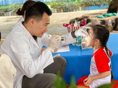 KHÁM SỨC KHỎE ĐỊNH KỲ - GỬI TRỌN YÊU THƯƠNG TẠI MẦM NON TUỔI NGỌC