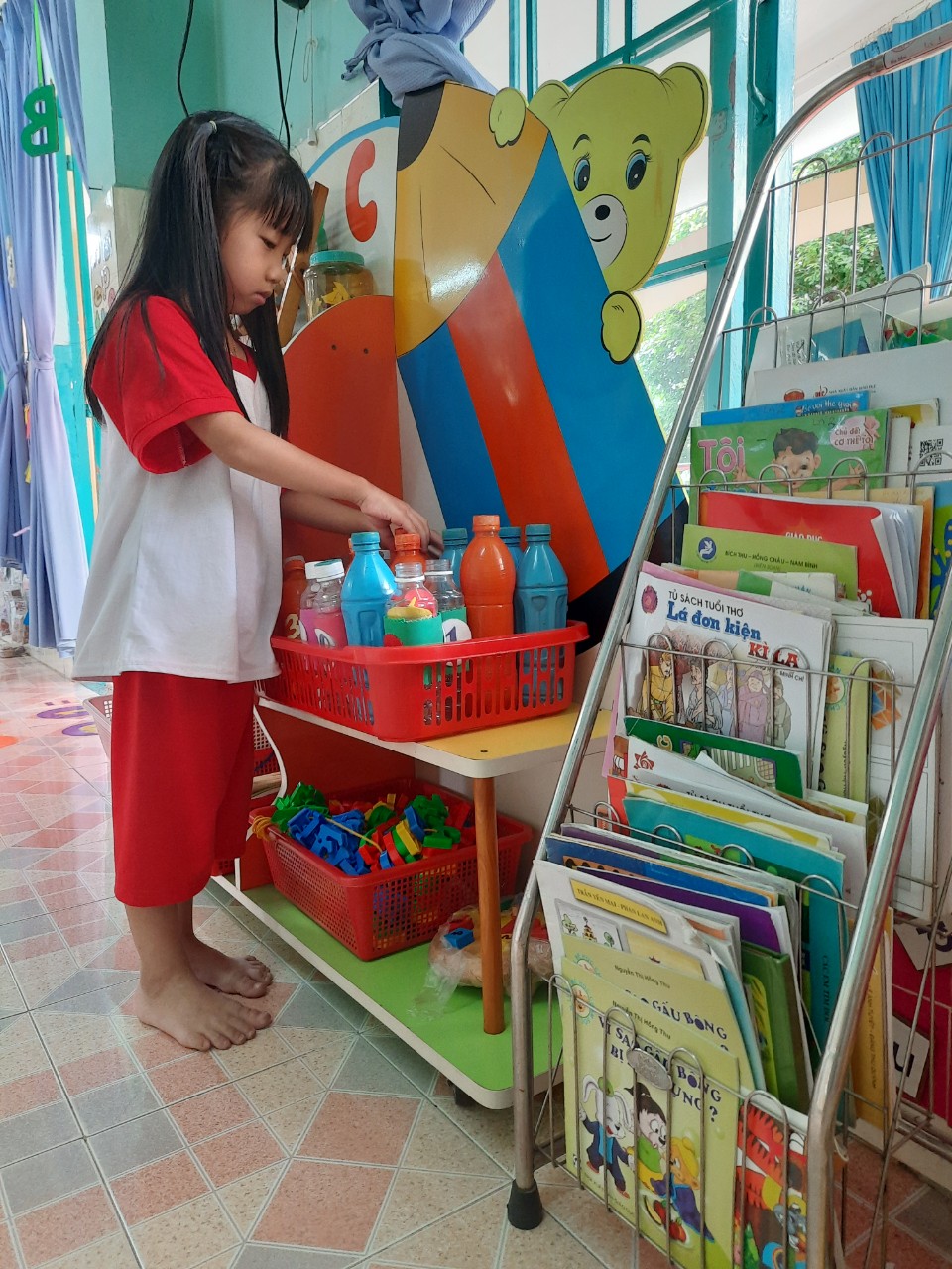 LÝ DO NÊN RÈN LUYỆN KỸ NĂNG SỐNG CHO TRẺ MẦM NON