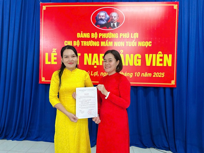 z7122383525662 671a49cbe76266b0d0ac11f75ca27dd1